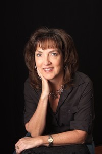 Cynthia Stevens of Help-U-Sell Central Properties in Arizona